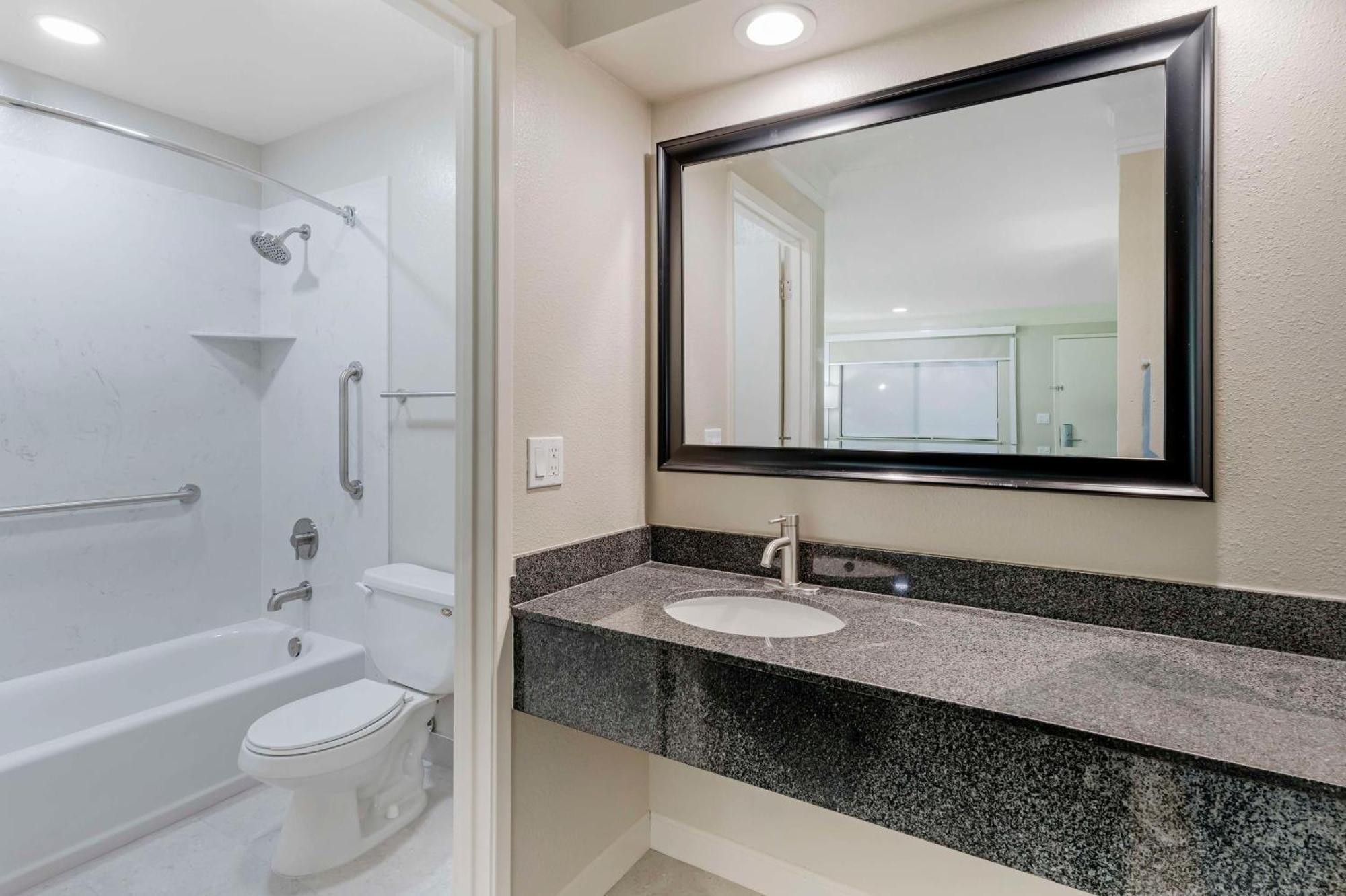 Best Western Cordelia Inn Экстерьер фото